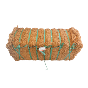 ตาข่ายมะพร้าวธรรมชาติสำหรับควบคุมการกัดเซาะของดินและจัดสวน - Product Image 1