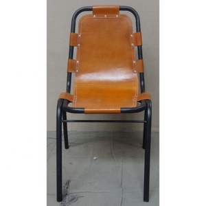 Chaise de luxe vintage industrielle en cuir véritable avec base en fer, style européen, safari jungle, légère, empilable pour café club et club - Product Image 3