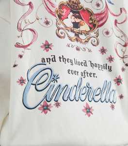 เสื้อสเวตเชิ้ตคอกลมปักลาย ทรงโอเวอร์ไซส์ แขนปกติ ผ้าฝ้ายถัก 100% สวมใส่สบายๆ สำหรับฤดูใบไม้ร่วง เหมาะสำหรับทั้งชายและหญิง - Product Image 5