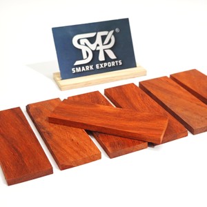 Plaquettes de manche de couteau en bois de sang premium, ébauches en bois dur exotique, matériau de manche personnalisé pour la fabrication de couteaux professionnels - Product Image 4