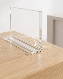 Support de signalétique vertical élégant en acrylique avec base en bois pour la publicité en magasin et les outils de marketing sur les réseaux sociaux - Product Image 5