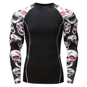 Camiseta de Manga Larga para Hombre, Negra con Estampado de Calavera Blanca, de Secado Rápido, en Poliéster - Product Image 2