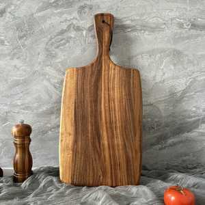 Tabla de Cortar Rectangular Rústica de Madera de Acacia con Mango de Madera Resistente, 1.2 cm de Grosor, Apta para Lavavajillas, Opción de Logotipo Personalizado para Carne y Queso - Product Image 2