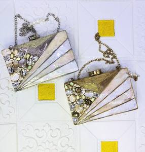 Bolso de mano cuadrado Fusion Republik para fiesta de noche para mujer, con cierre magnético, correa de cadena y forro de poliéster - Product Image 1