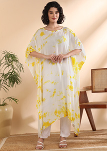 High Quality Designer Rayon <b>Kaftan</b> Tie Dyed <b>Summer</b> Daily Wear Regular Fit Sweetheart neck at Best Price by Supplier - Product Image 1
