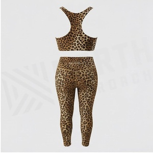 Ensemble de yoga 2 pièces imprimé léopard, leggings taille haute, haut court à col en V profond et bretelles croisées, grande taille, Spandex Polyester - Product Image 2