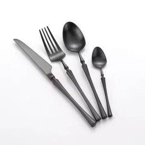 Ensemble de couverts en métal en gros, collection de couverts en acier inoxydable (fourchette, cuillère, couteau) pour restaurants, hôtels, traiteurs et événements. - Product Image 3