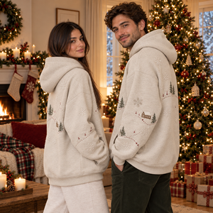 Vente en gros de sweats à capuche de Noël originaux, imprimés numériquement sur toute la surface, en polyester, personnalisables pour couples et familles, directement de l'usine, faible MOQ, festifs - Product Image 2