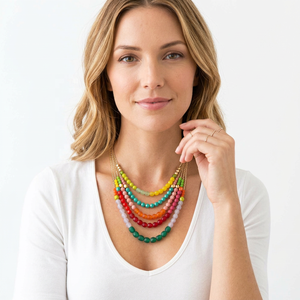 Collier superposé perlé en résine colorée, forme ronde, accessoire de mode tendance - Product Image 1