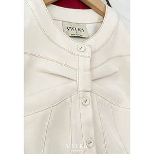 Blusa Corta sin Mangas para Mujer, Diseño ODM OEM, Cuello Redondo, Detalle de Lazo, Corte Entallado, Color Sólido, Primavera-Verano, Ajuste Regular, CORA - Product Image 6