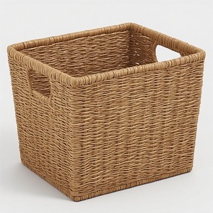 Panier décoratif en jonc de mer de style bohème, conçu pour les intérieurs tendance avec une texture rustique naturelle - Product Image 3