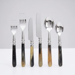 Ensemble de couverts en acier inoxydable de dernière génération, cuillère, couteau et fourchette, ensemble de 6 pièces avec manche en résine pour les mariages et les restaurants - Product Image 6