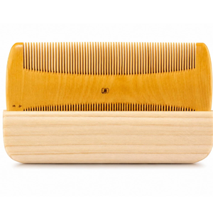 Straight light-<b>wood</b> <b>comb</b> with evenly spaced teeth for daily hair maintenance, available at wholesale prices. - Product Image 5