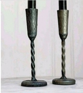 Durable Candle Holder Vintage <b>Cast</b> Iron <b>Hand</b>-Forged Candle Holders Pair-Durable Home Decoration for Christmas and Arts & Crafts - Product Image 2