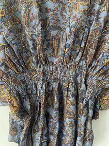 Robe en mousseline à imprimé floral bohème avec manches chauve-souris, ourlet asymétrique, coupe ample, décontractée d'été, longueur midi, col rond, taille élastique - Product Image 3