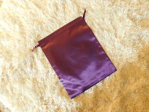 Bolsas de Joyería de Satén Directamente de Fábrica, Soluciones de Empaque con Logotipo Personalizado para Marcas de Lujo y Minoristas en Línea - Product Image 2