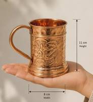 Mugs en cuivre de qualité export avec feuilles gravées et ensemble de bouteilles d'eau en cuivre pour boissons, style vintage, design métallique durable