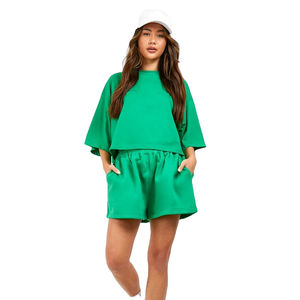 Nouvel ensemble sportif d'été pour femme, haut à manches courtes ample et short de jogging, personnalisable avec logo, léger et respirant – Vente chaude - Product Image 3