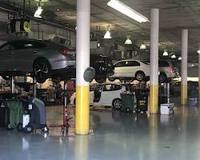 Plataforma de Servicio Automotriz que Conecta Propietarios de Vehículos, Talleres y Mecánicos para Reservas de Servicio y Reparaciones, Compatible con Mac/Linux