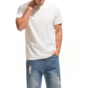 T-shirt tricoté à manches courtes pour homme, couleur blanc cassé, col rond, séchage rapide, coupe classique, couleur unie, vêtement décontracté - Product Image 2