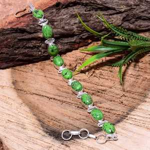 Bracelet en agate verte perlée, bracelet infini en argent fait main, bijou minimaliste en pierre verte, cadeau pour elle - Product Image 2