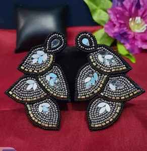 Pendientes de Perlas con Cuentas de Mahjong Hechas a Mano, Último Modelo 2026, Alta Calidad, Bordado a Mano con Cuentas de Semillas, Personalizables, Regalo - Product Image 1