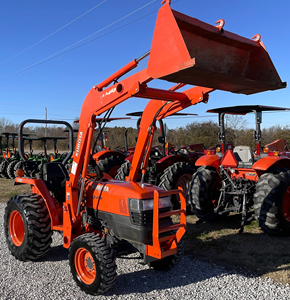 Tracteur à roues 4x4 L3400, moteur 10 CV, transmission par engrenages, utilitaire agricole compact avec chargeur frontal, pompe et moteur pour utilisation sur terrain et route - Product Image 5