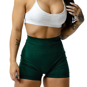 Shorts de sport pour femmes grandes tailles personnalisables avec poches pour téléphone et effet push-up fessier - Product Image 1