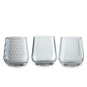 Vaso de agua de acrílico de rayas rectas - Product Image 3