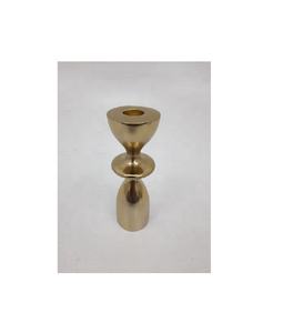 Venta al por mayor de aluminio para el hogar y la boda decorativo estilo clásico de color dorado de metal soporte de vela para la decoración de la Mesa - Product Image 6