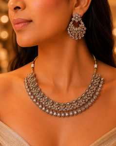 Fancy Collection Classic High Quality Alloy Gold Plated Geometric Design Claw Setting Imitation Pearl Women's Wedding <b>Set</b> - Product Image 2