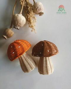 Elegante y Único, Ideal para la Imaginación de los Niños, Hongo de Ratán Hecho a Mano para la Habitación Infantil - Product Image 3
