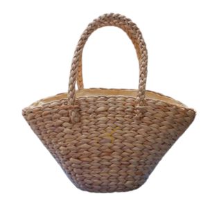 กระเป๋าถือสานจากผักตบชวาทำมือ: ตะกร้าสานไทย - Product Image 1