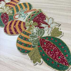 Handmade Embroidered Fabric Customized Luxury Eco-Friendly Durable Lightweigh Table <b>Runner</b> <b>Green</b> Leaf Design Decorative Mat - Product Image 4
