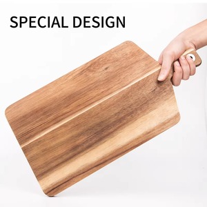 Planche à découper et à hacher en bois naturel REHMAN CRAFT avec poignée intégrée, écologique, épaisseur 1,5 cm, passe au lave-vaisselle - Product Image 5