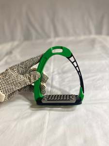 Stainless Steel Reusable Safety Stirrups for <b>Large</b> Animal 2026 - Product Image 3