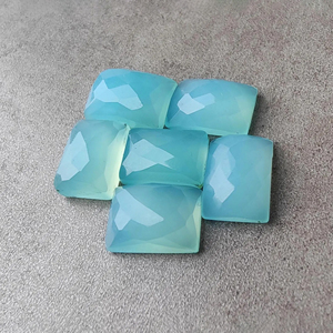 พลอยแคลเซโดนีสีน้ำเงินธรรมชาติ รูปทรงสี่เหลี่ยมผืนผ้า แบบเช็คเกอร์คัท  ฐานเรียบ - Product Image 5