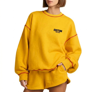 Ensemble haut à col montant et short Feather Touch pour femme, vêtements chauds, confortables et décontractés, style quotidien - Product Image 1