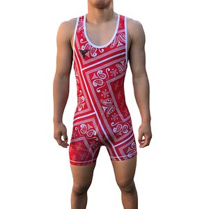 He She Wears Singlet de compression sans manches sublimé en polyester, ajusté, avec imprimé lettres, pour la lutte et le fitness, et short de fitness - Product Image 3