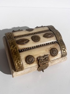 Premium Quality Modern Luxury Bone Eco-Friendly Customizable <b>Storage</b> Jewelry Box with Makeup Organizer and Decor - Product Image 3