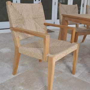 เก้าอี้ทานข้าวไม้สักแท้รักษ์โลก พร้อมหวายสานมือ ทันสมัย กันน้ำ เหมาะสำหรับร้านอาหาร คาเฟ่ อพาร์ทเมนท์ และใช้งานกลางแจ้ง - Product Image 5