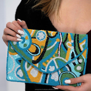 Bolso de mano de perlas para fiestas, con bordado de árbol de Navidad y muñeco de nieve, cartera de noche de lujo para bodas, bolso de mano de lona con cuentas 25 1l - Product Image 6