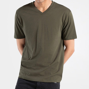 T-shirt pour homme gris clair à col en V, 100% coton, col rond, manches courtes, uni, surdimensionné, t-shirt d'été pour homme - Product Image 6
