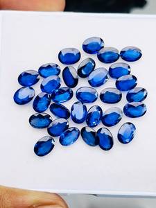 Lot de pierres précieuses saphir bleu naturel, taille ovale, bonne qualité, bel éclat, belle couleur, parfaites pour la fabrication et le polissage, à prix avantageux. - Product Image 6