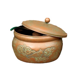 Nouveau support de tuyau d'arrosage vintage tendance avec finition antique, organisateur décoratif de tuyau d'eau extérieur, taille et couleur personnalisables - Product Image 1