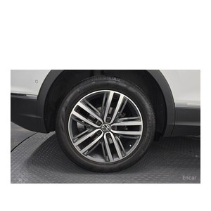 Volkswagen Tiguan 2.0 TDI 4Motion Prestige 2021, Diésel, Asientos de Cuero, Volante a la Izquierda, Cámara Trasera - 29,554 km - Product Image 5