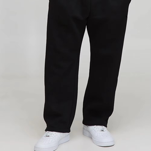 Conjunto Deportivo de Dos Piezas Personalizado con Diseño OEM, Sudadera Ajustada de Algodón Grueso y Pantalones Deportivos Bordados para Hombre - Product Image 4