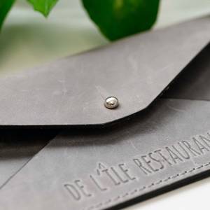 Tarjetero de Cuero Genuino de Grano Completo, Hecho a Mano, Resistente al Agua, de Lujo, Calidad Premium, Personalizable, LBH-0221 - Product Image 1