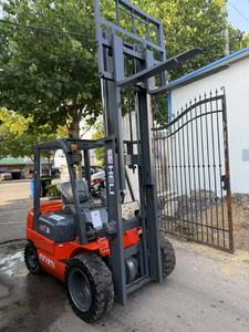 Heli 10 Ton Diesel Engine Forklift CPCD100 Solid <b>Tire</b> Side Lifter Bearing Gearbox Pump Motor 3m Lifting Height Mines/Ports Use - Product Image 3