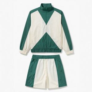 Conjunto Deportivo Corto de Dos Piezas con Diseño Personalizado a la Moda, Chaqueta Cortavientos con Bloques de Color y Cierre, y Pantalones Cortos Transpirables - Product Image 4